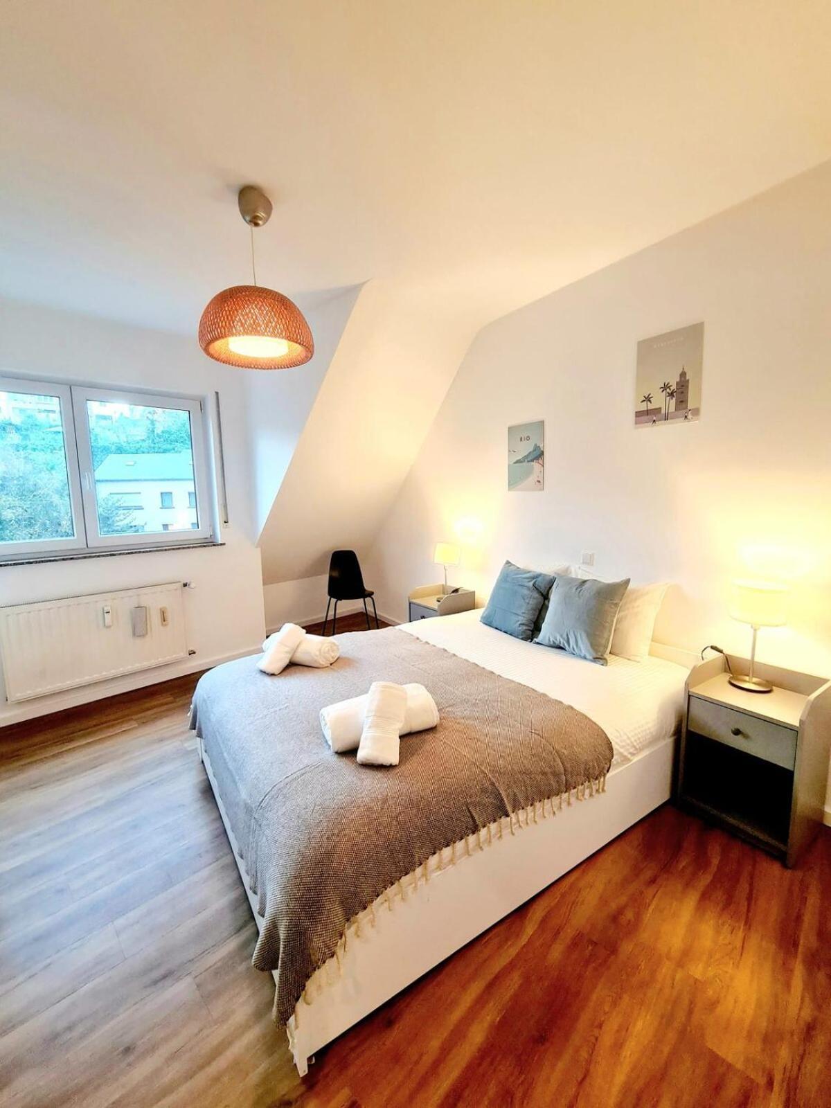 Elegant Charming 2 Bedrooms With Parking-bon68 *