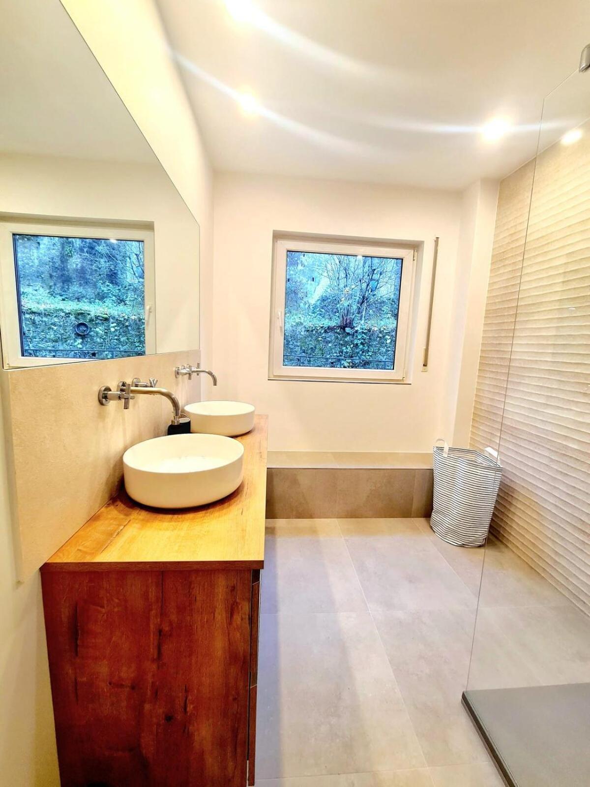 Elegant Charming 2 Bedrooms With Parking-bon68 Luxemburg